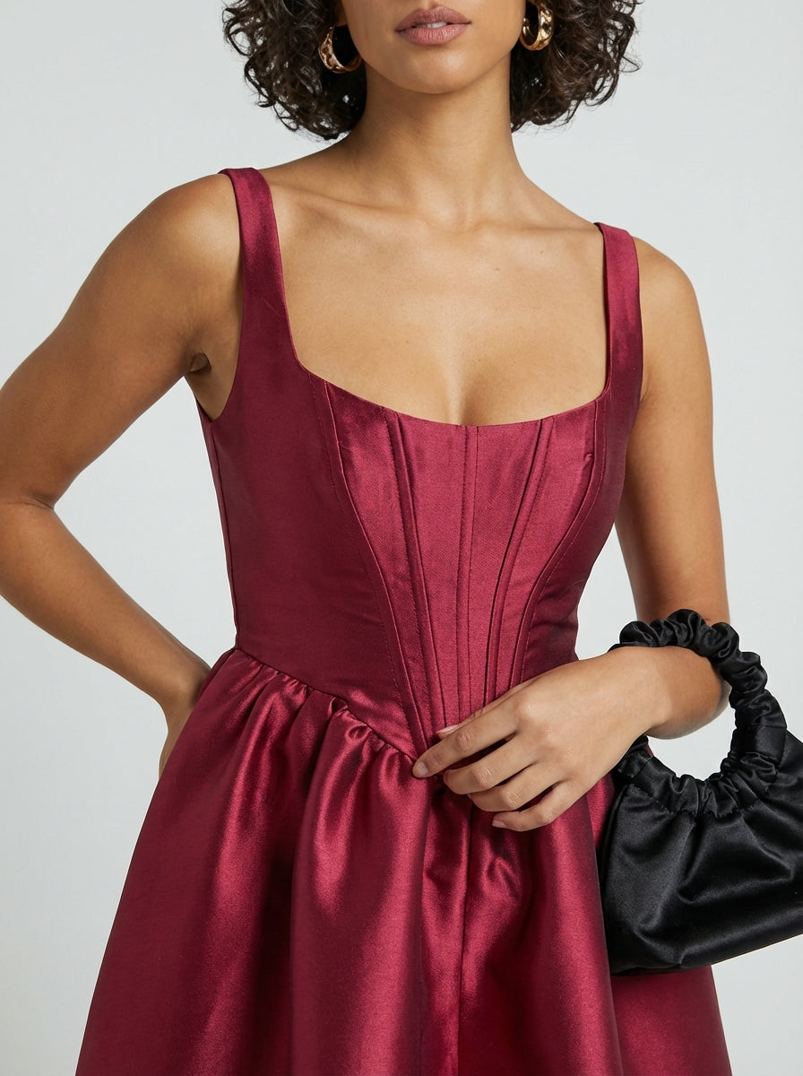 Brellmont | Burgundy Midi Dress