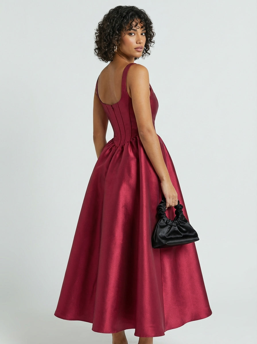 Brellmont | Burgundy Midi Dress