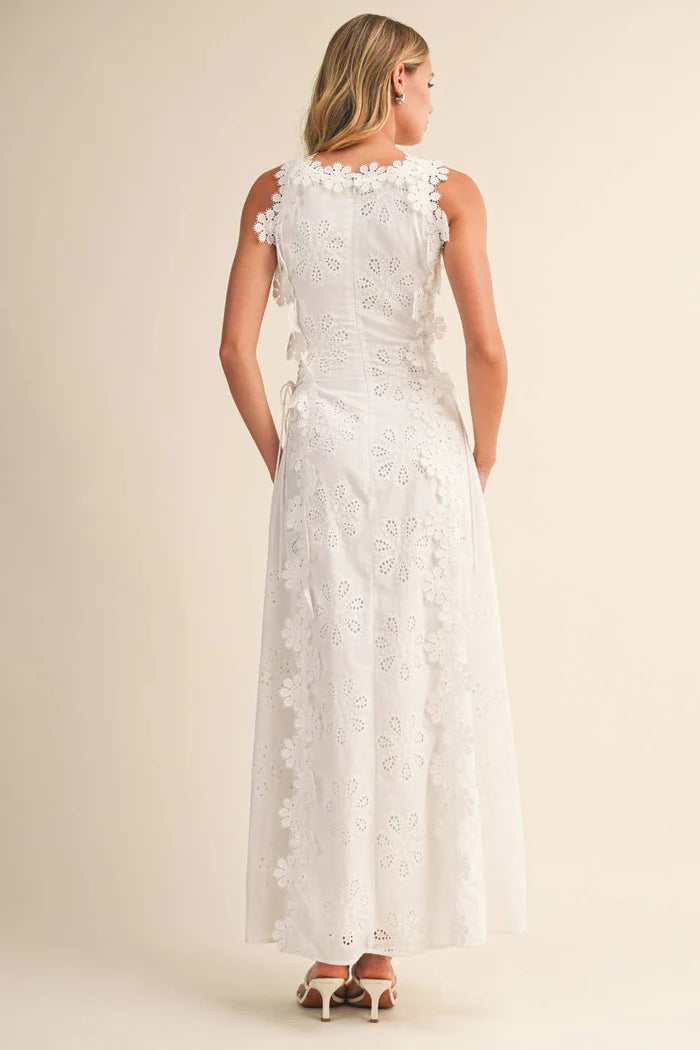 Adrianne | Women’s Floral Round Neck Sleeveless Flowy Maxi Dress