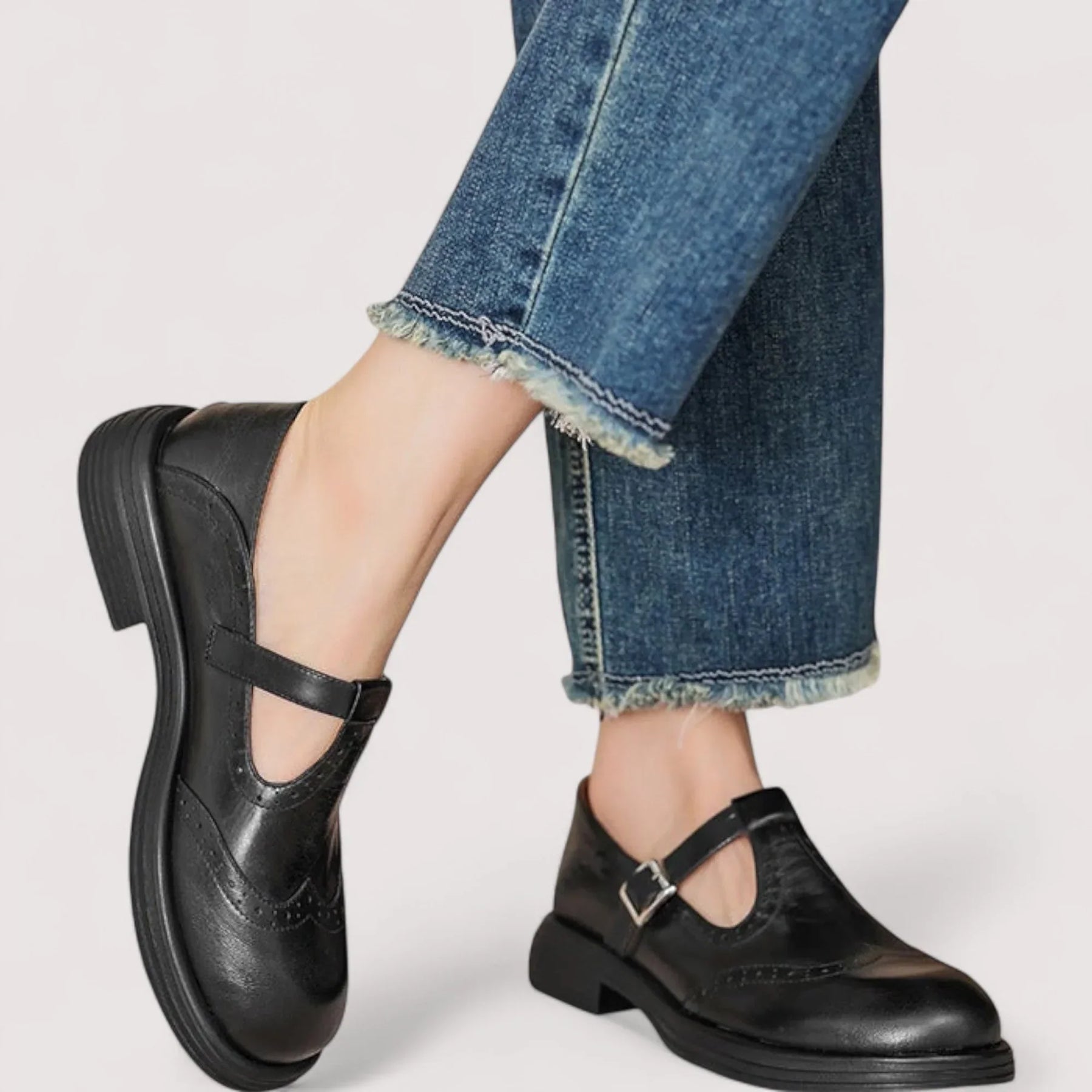 Agatha | Women’s Buckle Strap Round Toe Mary Janes Shoes