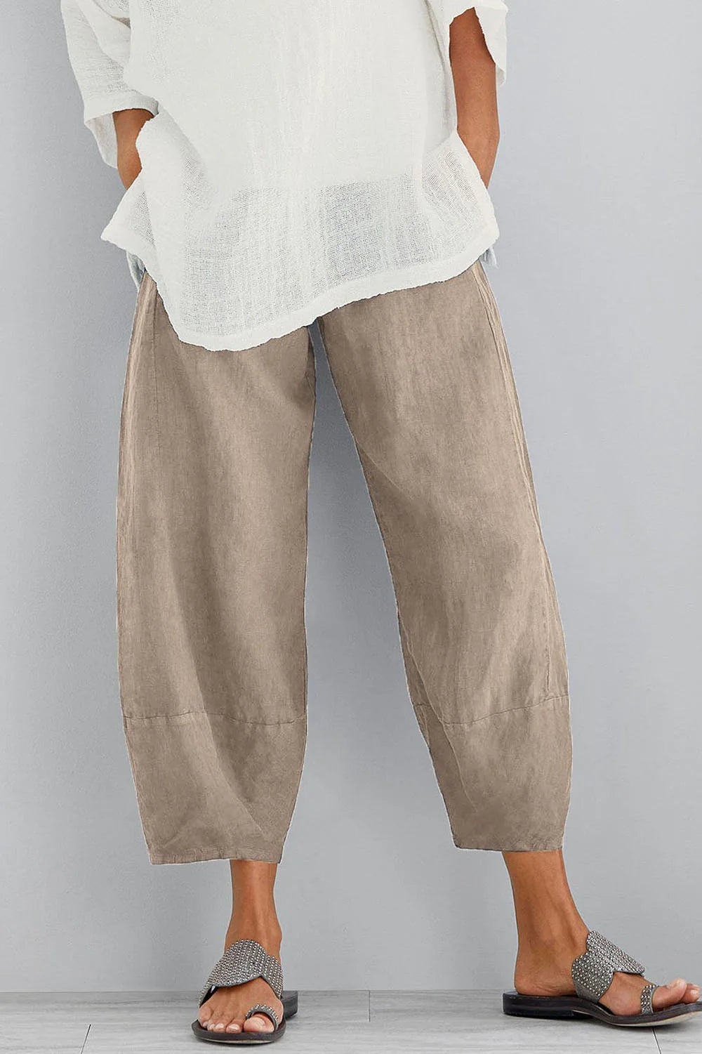 Aizada | Women's Pocket Cropped Length Wide Leg Trousers