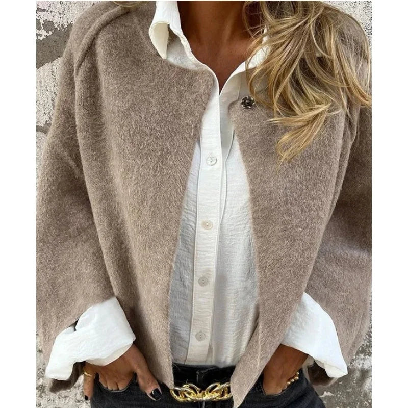 Akilah | Women’s Collarless Long Sleeve Button Front Jacket