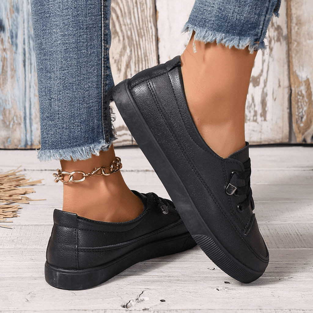 Alarice | Women's Lace-Up Closed Toe Low Top Shoes