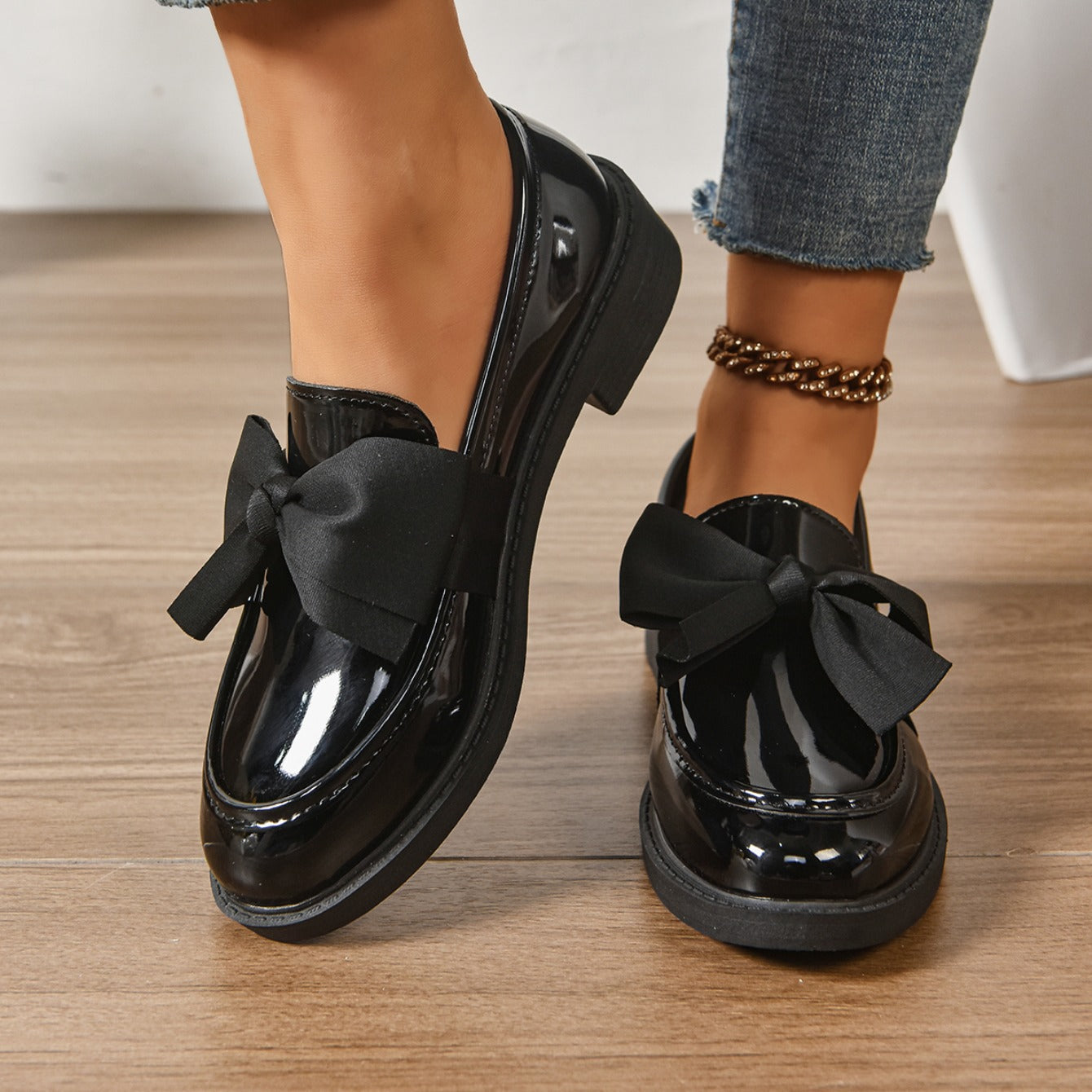 Alexia | Women’s Round Toe Slip On Bow Detail Ballet Flats