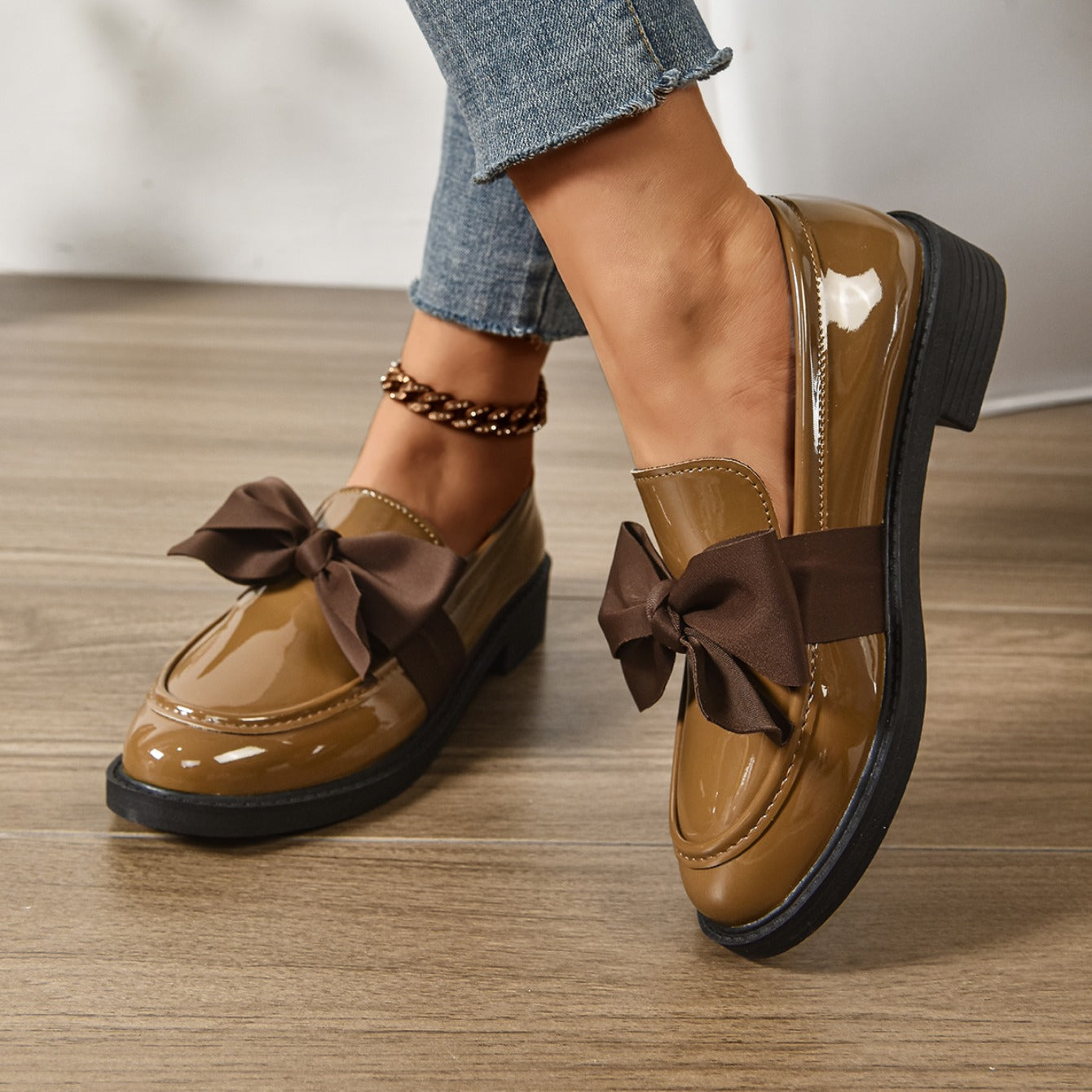 Alexia | Women’s Round Toe Slip On Bow Detail Ballet Flats