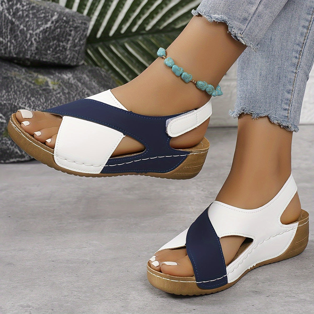 Alivia | Women’s Criss Cross Ankle Strap Summer Sandals