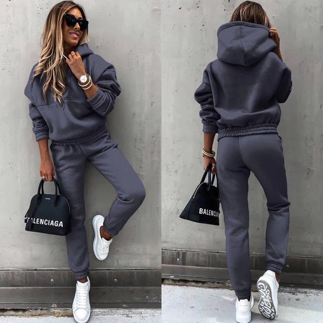 Analia | Women’s Long Sleeve Sweatshirt and Sweatpants Two Piece Set