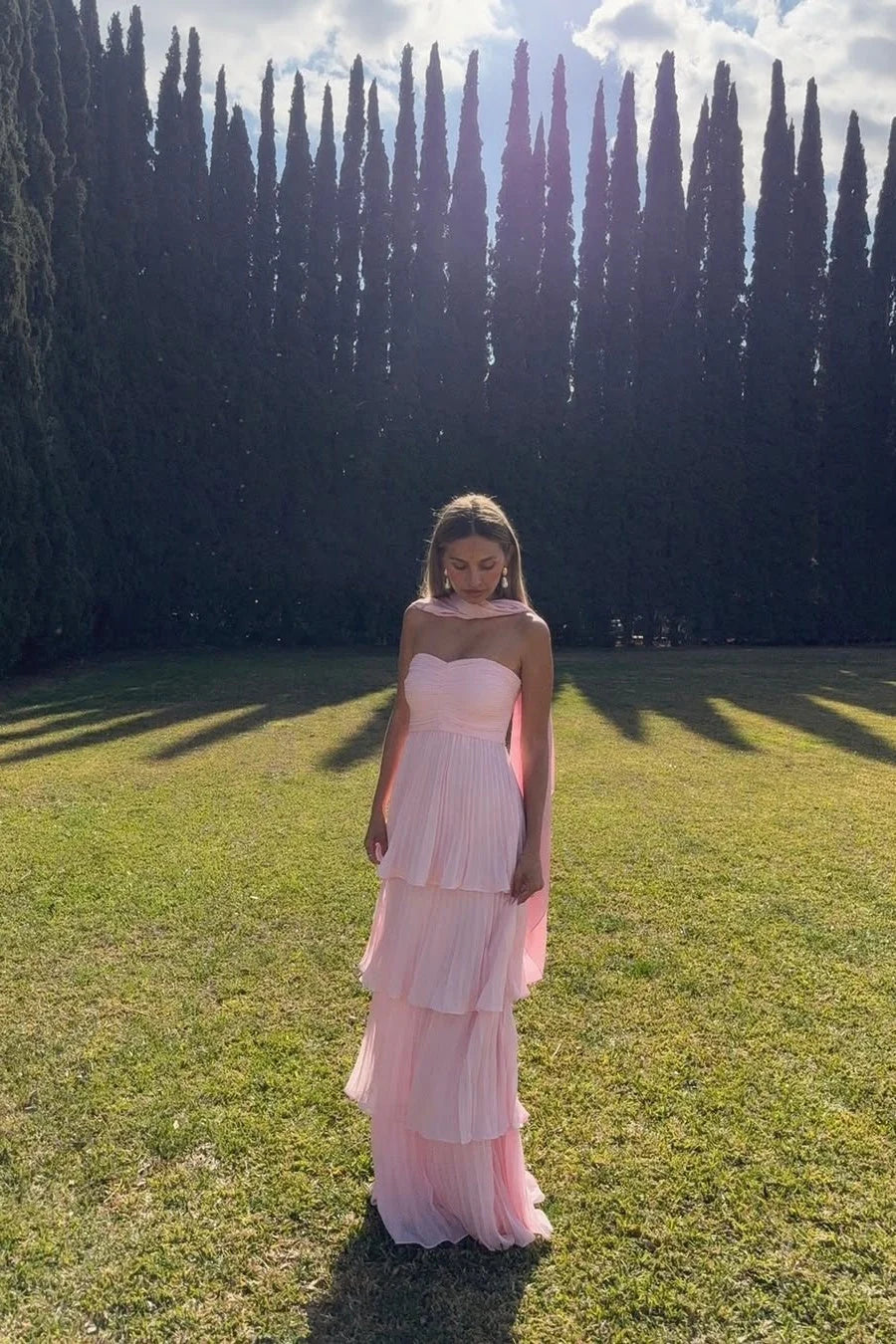 Angeline | Women’s Pleated Tiered Strapless Pink Wedding Guest Dress