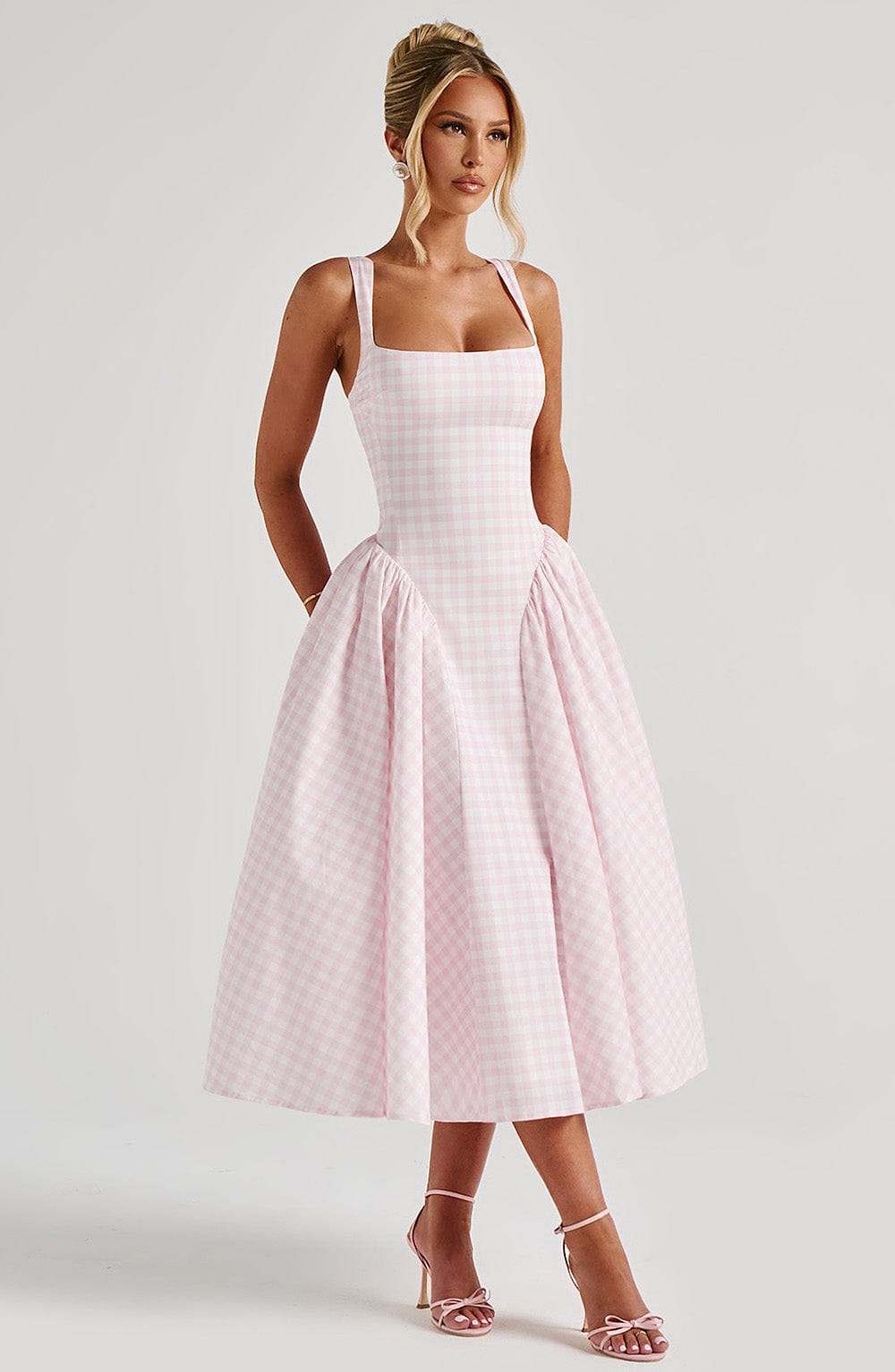 Angie | Women’s Square Neck Sleeveless Gingham Midi Dress