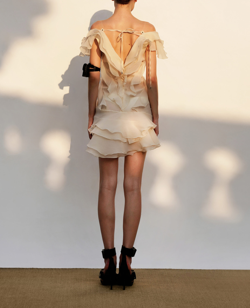 Anita | Women’s Ruffled V Neck Sleeveless Party Dress