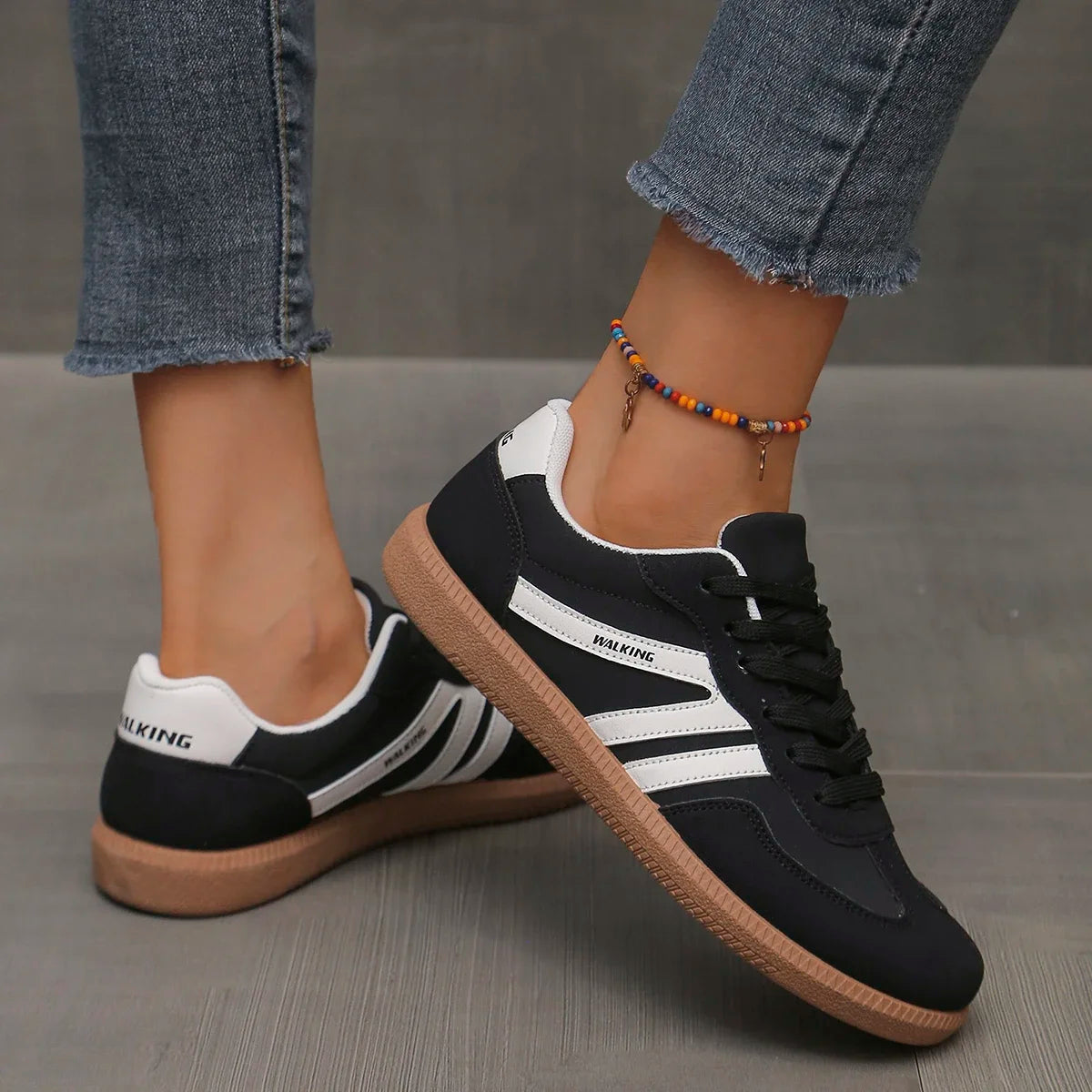 Arabella | Women’s Lace Up Round Toe Sneakers