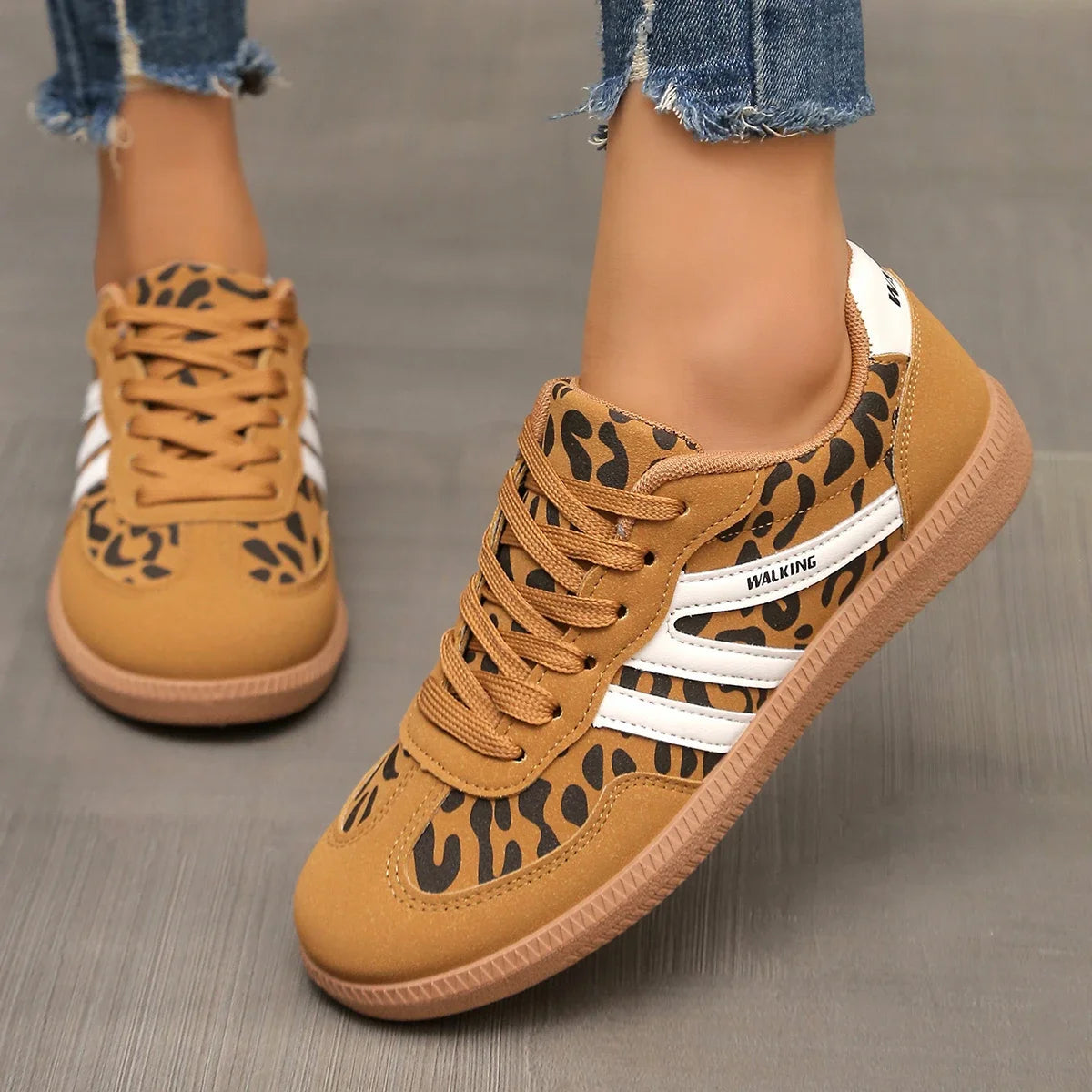 Arabella | Women’s Lace Up Round Toe Sneakers