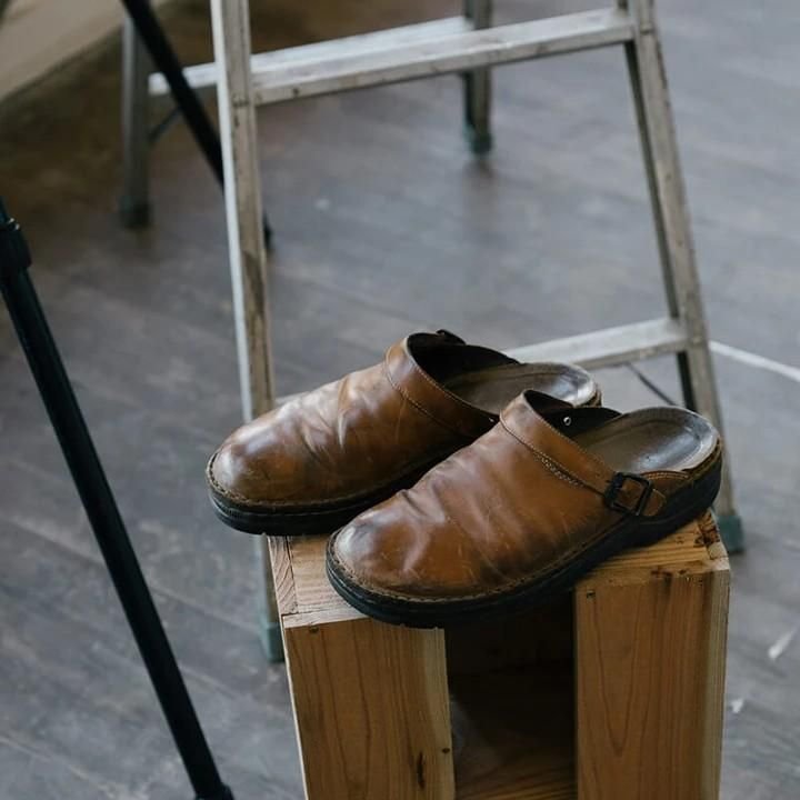 Archibald | Men’s Slip On Round Toe Buckle Strap Clogs