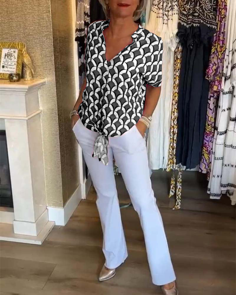 Arleen | Women’s V Neck Geometric Pattern Blouse