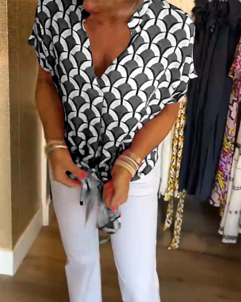 Arleen | Women’s V Neck Geometric Pattern Blouse