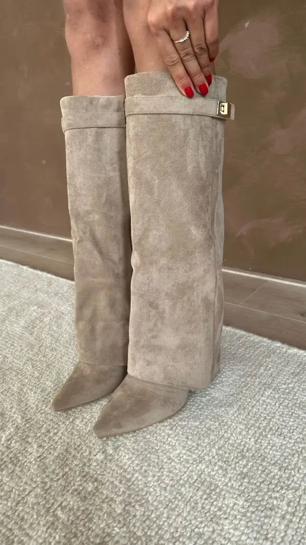 Asia | Women’s Pointed Toe Knee High Block Heel Boots