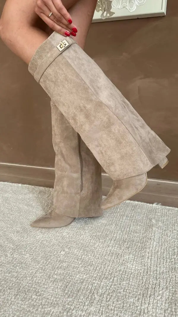 Asia | Women’s Pointed Toe Knee High Block Heel Boots