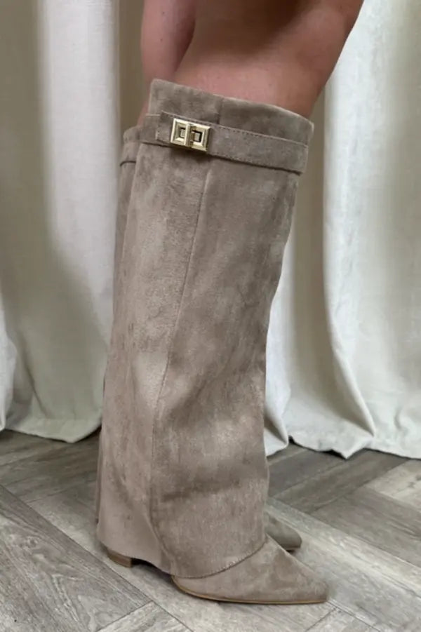 Asia | Women’s Pointed Toe Knee High Block Heel Boots