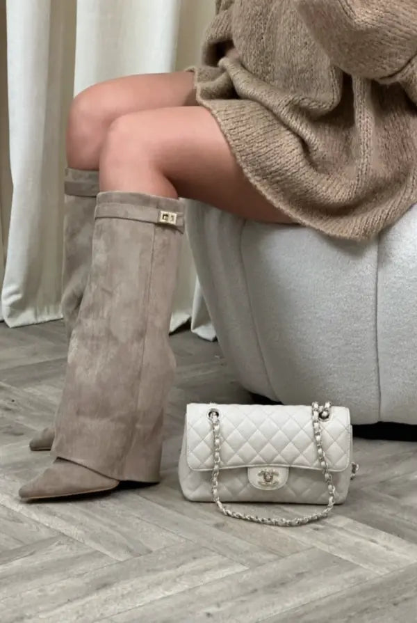 Asia | Women’s Pointed Toe Knee High Block Heel Boots