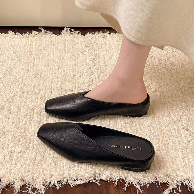 Astra | Women’s Slip On Tapered Toe Flat Mules