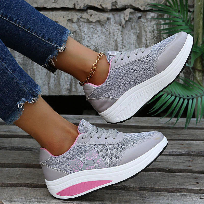 Aubrey | Women’s Round Toe Lace Up Platform Shoes