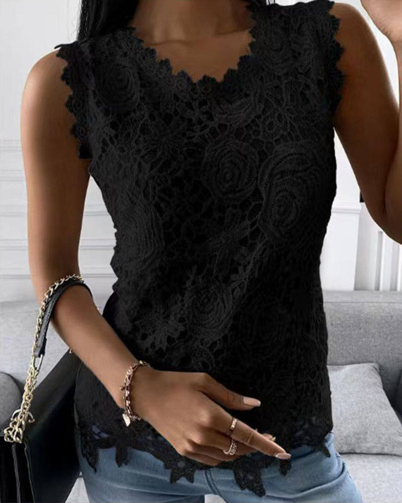 Brenna | Women’s Round Neck Sheer Detail Floral Summer Top