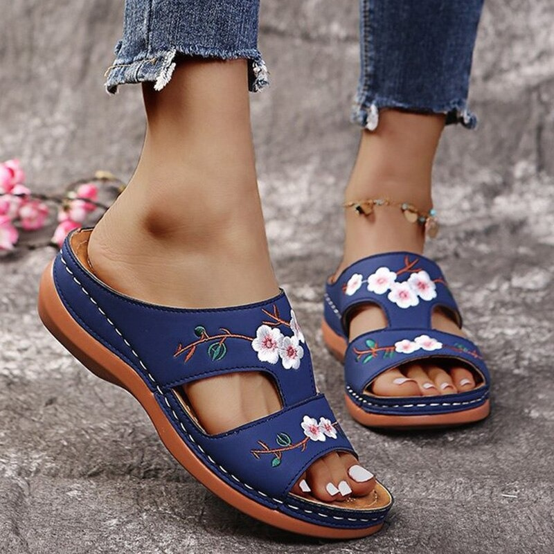 Catherine | Women’s Round Toe Slip On Summer Slippers