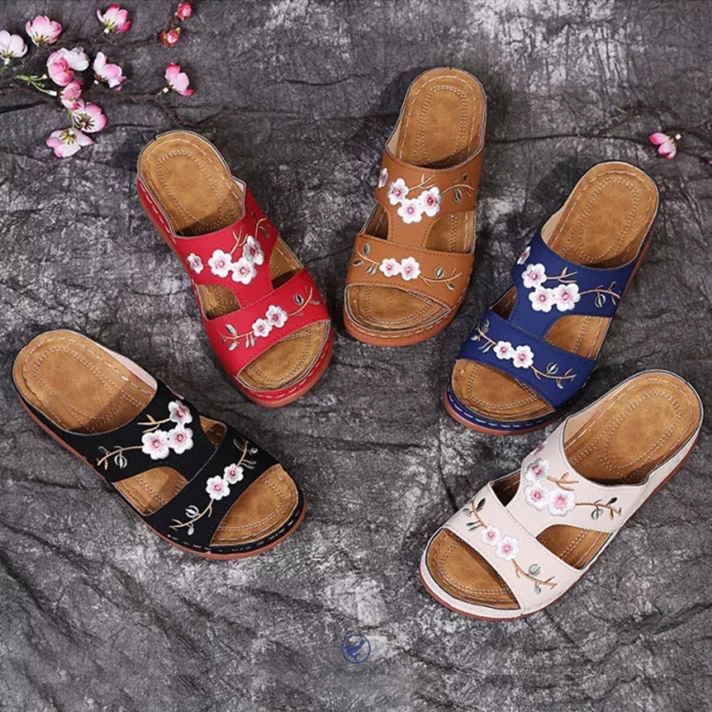Catherine | Women’s Round Toe Slip On Summer Slippers