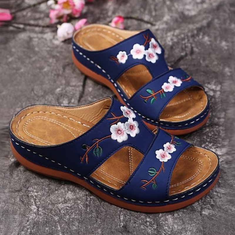 Catherine | Women’s Round Toe Slip On Summer Slippers