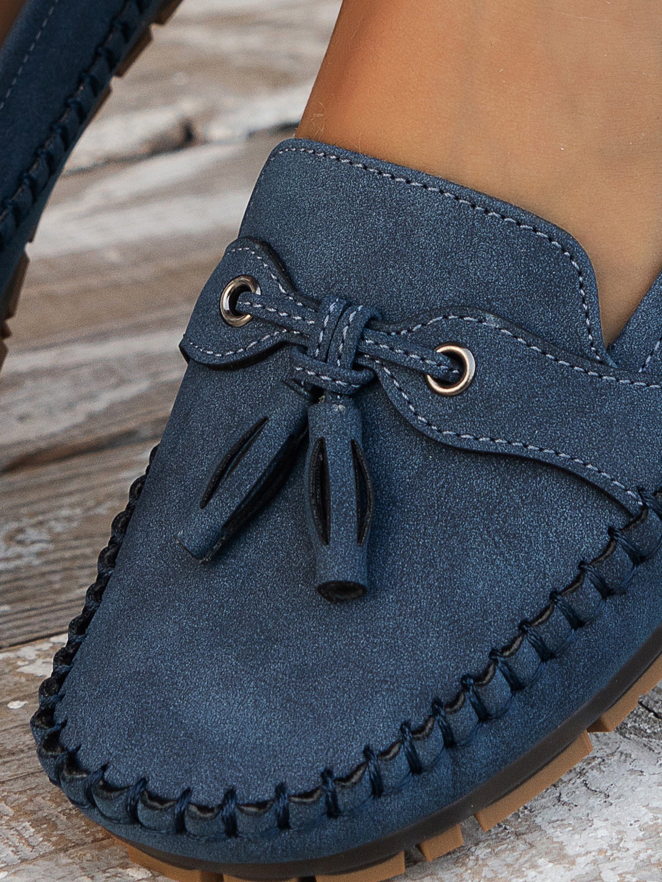 Charlene | Women’s Slip On Closed Toe Bow Loafers