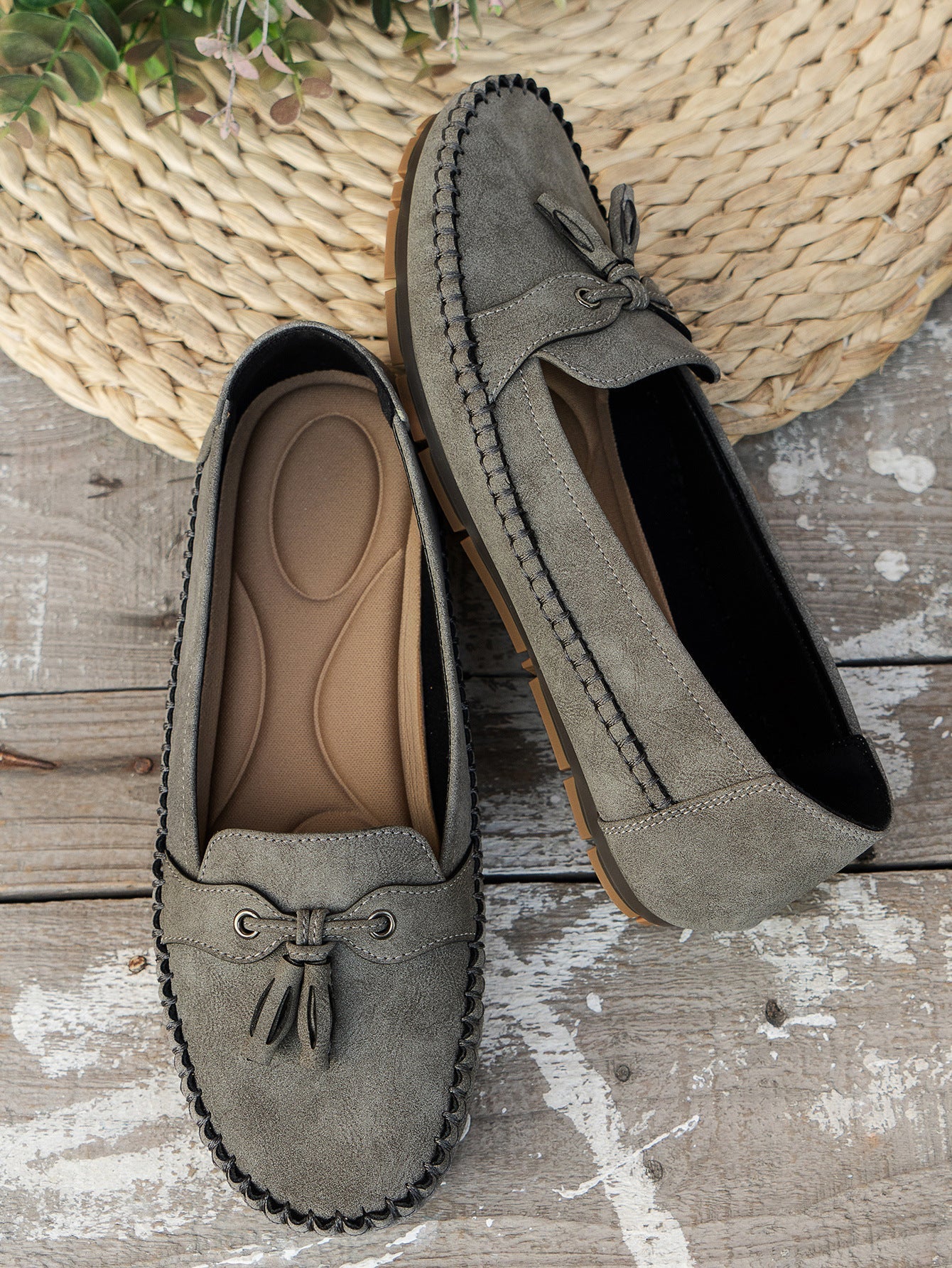 Charlene | Women’s Slip On Closed Toe Bow Loafers