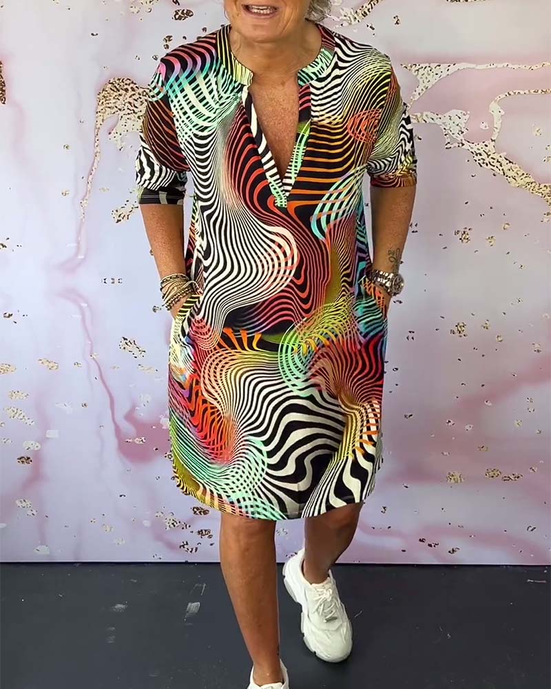 Chisom | Women’s Abstract Printed Short Sleeve Mini Dress