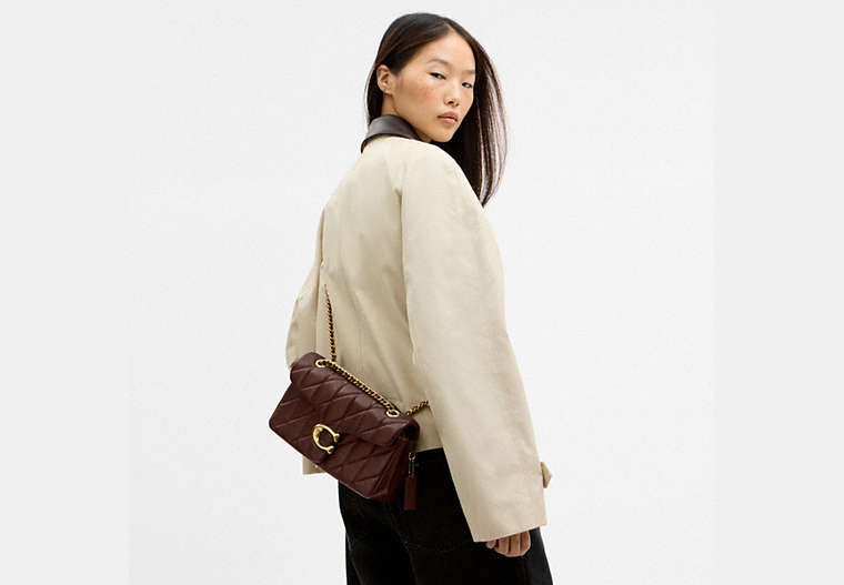 Coach | Shoulder Bag 26 With Pillow Quilting