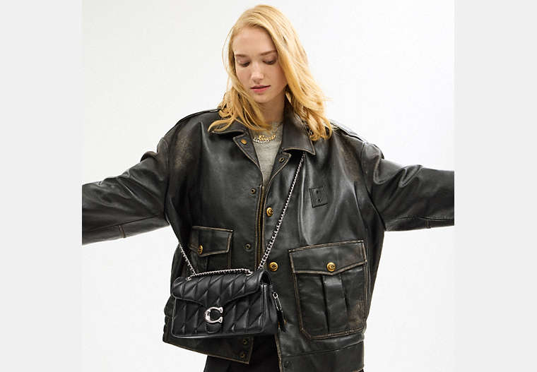 Coach | Shoulder Bag 26 With Pillow Quilting