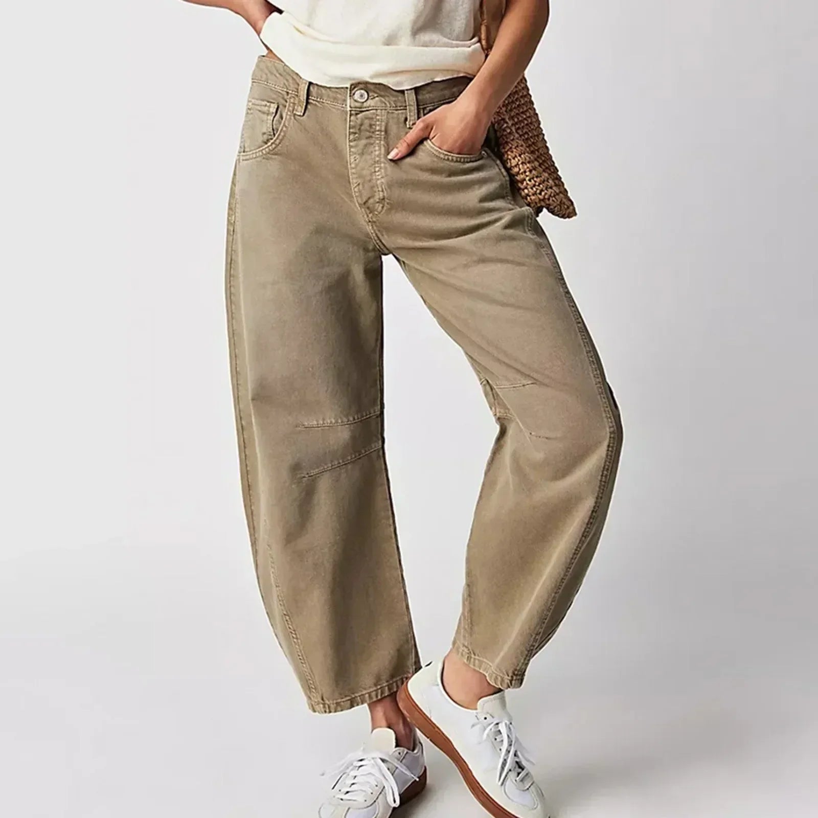 Diamond | Women's Straight Leg Mid Rise Baggy Jeans