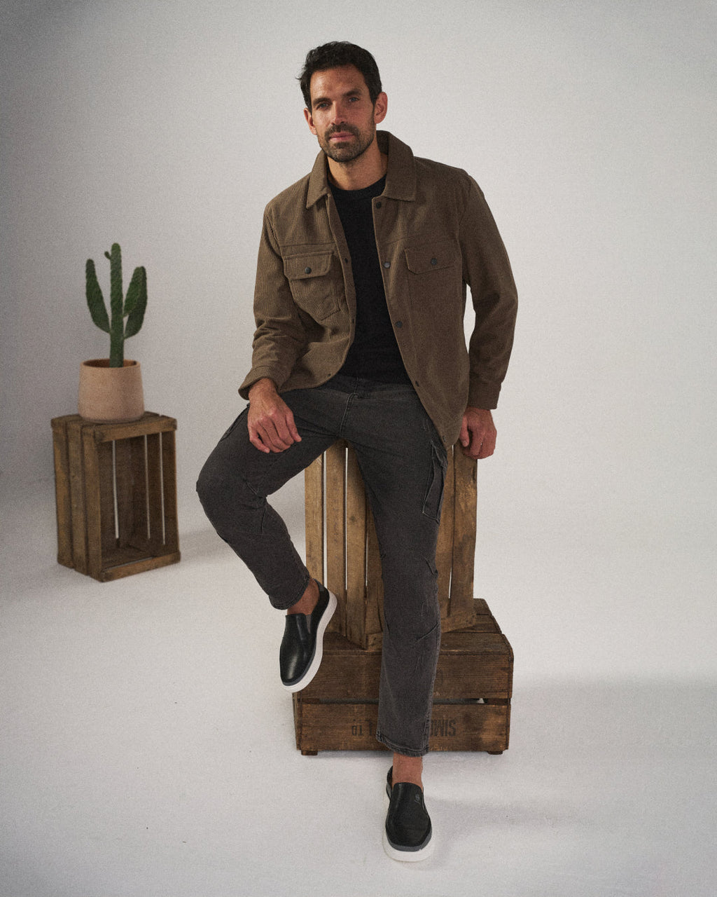 Ernesto | Men's Low-Top Round Toe Slip-On Dress Shoes