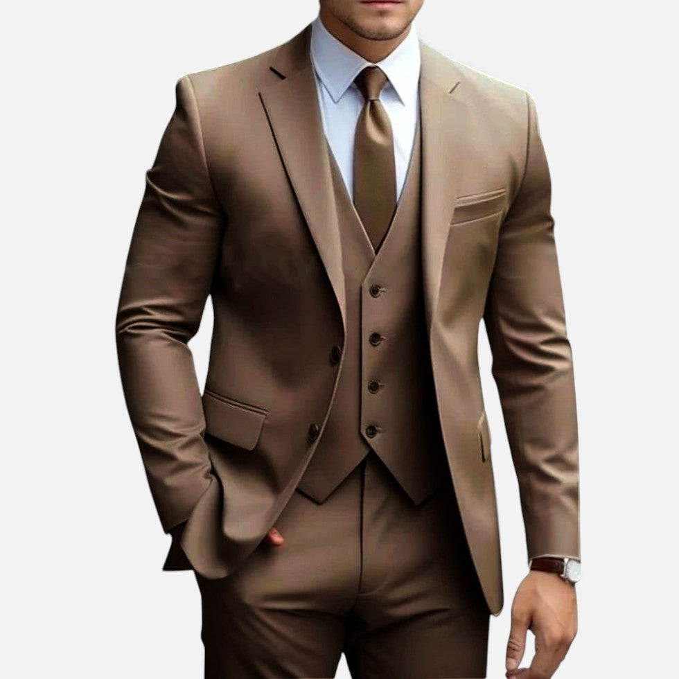 Giovanny | Men's Single Breasted Long Sleeve Three Piece Suit