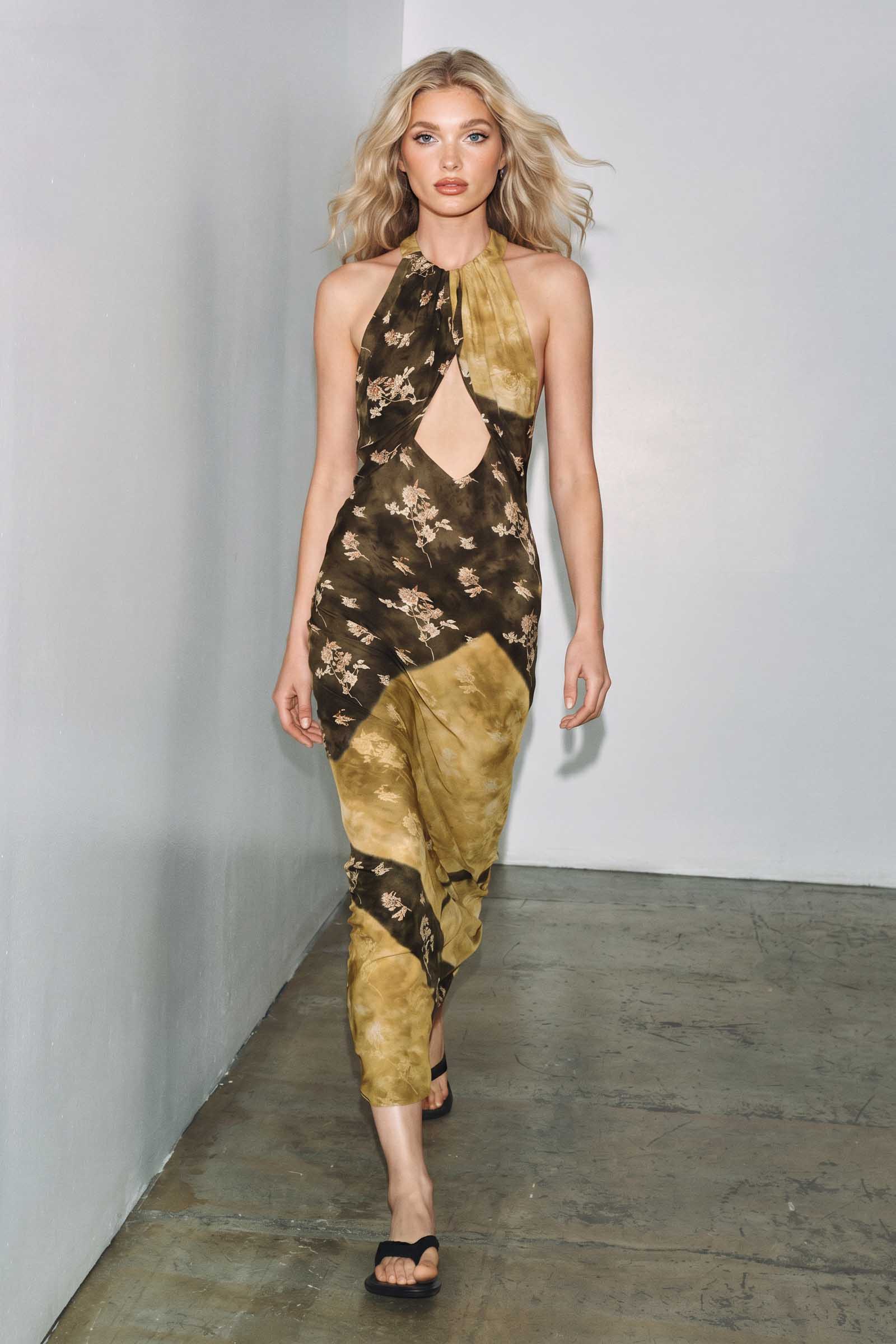 Giselle | Women’s Printed Cut Out Halter Neck Backless Maxi Dress