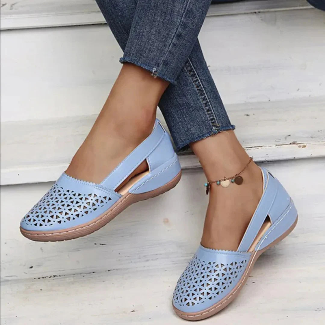 Jessica | Women’s Wide Fit Closed Toe Back Strap Sandals