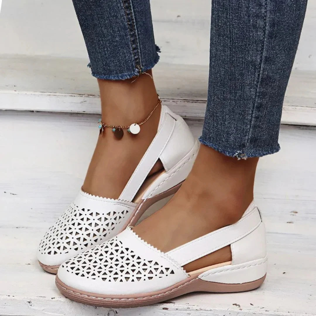 Jessica | Women’s Wide Fit Closed Toe Back Strap Sandals