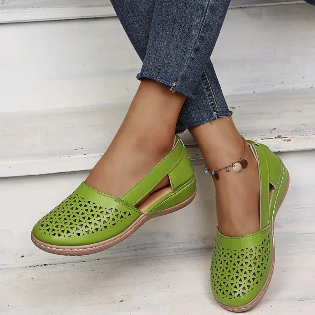 Jessica | Women’s Wide Fit Closed Toe Back Strap Sandals