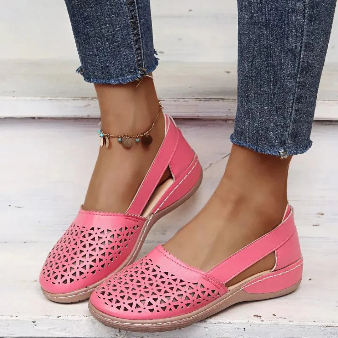 Jessica | Women’s Wide Fit Closed Toe Back Strap Sandals