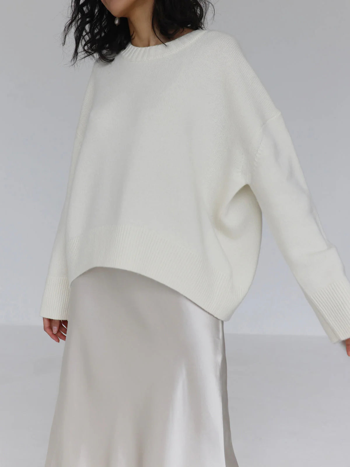 Kristin | Women's Drop Shoulder Long Sleeve Crew Neck Sweater
