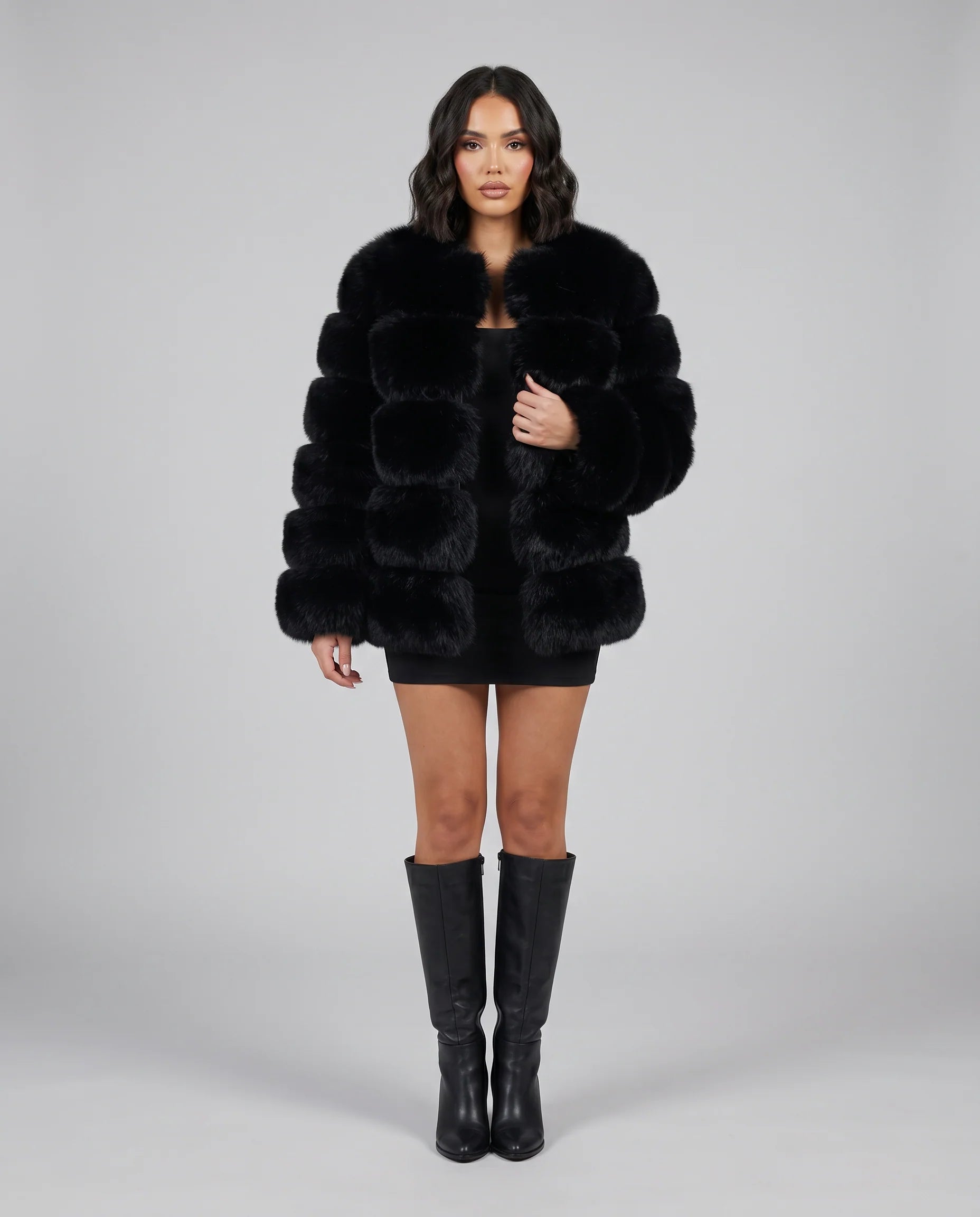 Larissa | Women's Faux Fur Long Sleeve Cropped Collared Jacket