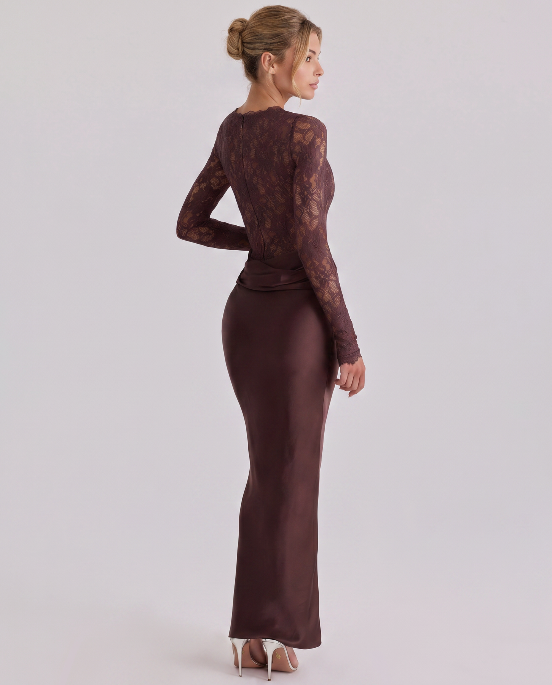 Maryjo | Women's Fitted Round Neck Long Sleeve Maxi Dress