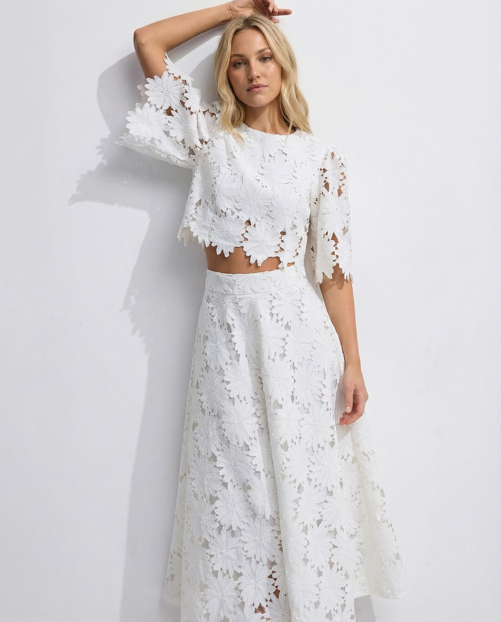 Meadow | Women's A-Line Short Sleeve Round Neck Two Piece Set